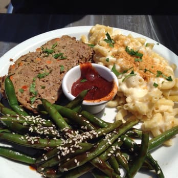 Tinleaf Fresh Kitchen - Meatloaf dinner with Mac & Cheese and spicy stringed beans- delicious! - New American Near Me - Carlsbad, California Tinleaf Fresh Kitchen - Meatloaf dinner with Mac & Cheese and spicy stringed beans- delicious! - New American Near Me - Carlsbad, California