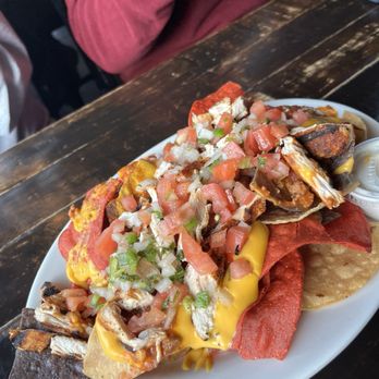 The Dudley Chateau - Nachos with chicken - Bars Near Me - Wayland, Massachusetts The Dudley Chateau - Nachos with chicken - Bars Near Me - Wayland, Massachusetts