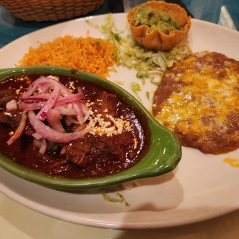 El Cholo - Chili Con Carne. Doesn't look like much, but flavor explosion! - Mexican Near Me - Newport Beach, California El Cholo - Chili Con Carne. Doesn't look like much, but flavor explosion! - Mexican Near Me - Newport Beach, California
