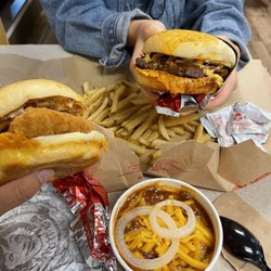 Wendy's - Big Bacon Cheddar Cheeseburger + Big Bacon Cheddar Chicken Burger + Small Chili with cheese & onions added