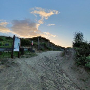 Fred Barrera Park - Parks Near Me - Orange, California