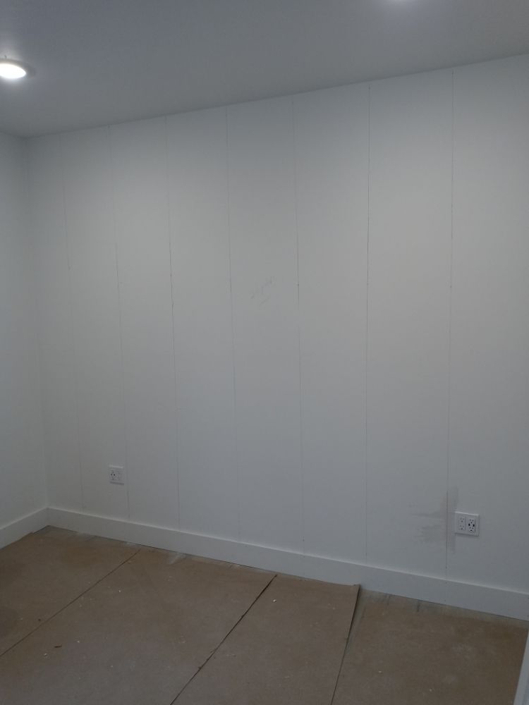 Slide of Trav's Handyman Service