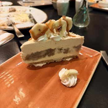 Serrano Vista Cafe - Banoffee sundae pie - Cafes Near Me - S Highland, California Serrano Vista Cafe - Banoffee sundae pie - Cafes Near Me - S Highland, California