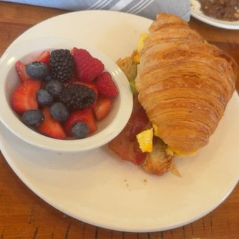 Beaumont Bakery & Cafe - Coffee & Tea Near Me - Millcreek, Utah