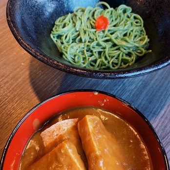 UMI Tea & Ramen - Vegetarian Curry with kale noodles - Ramen Near Me - Fremont, California UMI Tea & Ramen - Vegetarian Curry with kale noodles - Ramen Near Me - Fremont, California