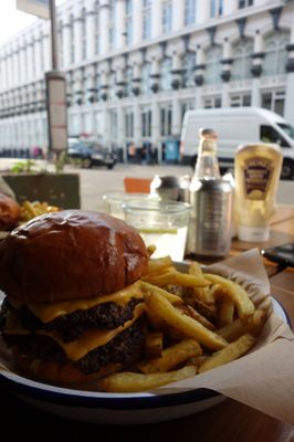 Honest Burgers Borough by null