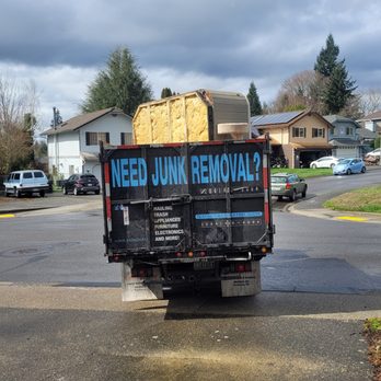 Junk Express - Loaded old 875 lb hot tub. - Junk Removal & Hauling Near Me