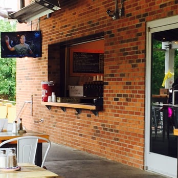 Bull McCabe's Irish Pub - Outdoor bar - Irish Near Me - Durham, North Carolina