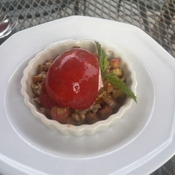Inn At Ship Bay Restaurant - Rhubarb crisp with homemade strawberry ice cream and strawberry sauce - American Near Me - Eastsound, Washington Inn At Ship Bay Restaurant - Rhubarb crisp with homemade strawberry ice cream and strawberry sauce - American Near Me - Eastsound, Washington