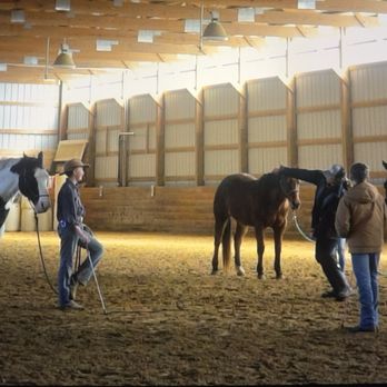 River Ridge Stables - A horsemanship clinic with a visiting clinician. - Horseback Riding Near Me - Platteville, Wisconsin River Ridge Stables - A horsemanship clinic with a visiting clinician. - Horseback Riding Near Me - Platteville, Wisconsin
