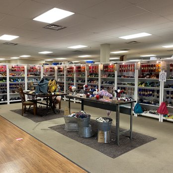 Jimmy Beans Wool - Shoppable, uncluttered space that's well-lit (important for color-matching) and very well labeled (with makers and prices) - Art Supplies Near Me - Reno, Nevada Jimmy Beans Wool - Shoppable, uncluttered space that's well-lit (important for color-matching) and very well labeled (with makers and prices) - Art Supplies Near Me - Reno, Nevada