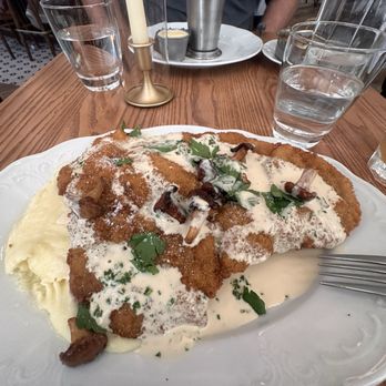 Feliciana - Veal - French Near Me - Covington, Louisiana