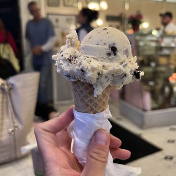 Aglamesis Bros - Cookies and cream - Ice Cream & Frozen Yogurt Near Me - Cincinnati, Ohio Aglamesis Bros - Cookies and cream - Ice Cream & Frozen Yogurt Near Me - Cincinnati, Ohio