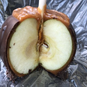 Kilwins Ice Cream - Chocolate - Fudge - Check out that Carmel later underneath! So good! - Chocolatiers & Shops Near Me - Indianapolis, Indiana Kilwins Ice Cream - Chocolate - Fudge - Check out that Carmel later underneath! So good! - Chocolatiers & Shops Near Me - Indianapolis, Indiana