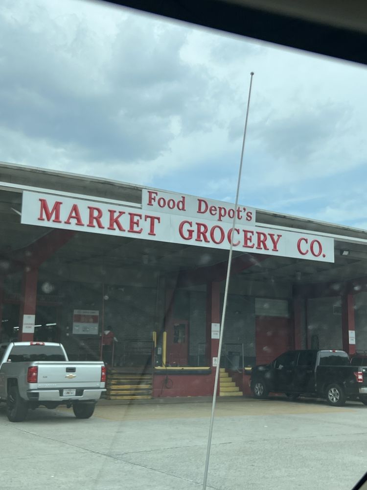 MARKET GROCERY Updated October 2024 16 Forest Pkwy, Forest Park