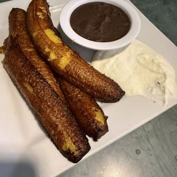 Cuscatlan Salvadorian Cuisine and More - Blatanos - Salvadoran Near Me - Escondido, California Cuscatlan Salvadorian Cuisine and More - Blatanos - Salvadoran Near Me - Escondido, California