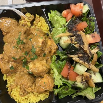 Simply Mediterranean Restaurant - Spicy Chicken Curry - Salad Near Me - Visalia, California Simply Mediterranean Restaurant - Spicy Chicken Curry - Salad Near Me - Visalia, California