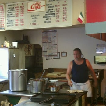 Breezy's Pizza - Joey B. owner - Pizza Near Me - Aliquippa, Pennsylvania Breezy's Pizza - Joey B. owner - Pizza Near Me - Aliquippa, Pennsylvania