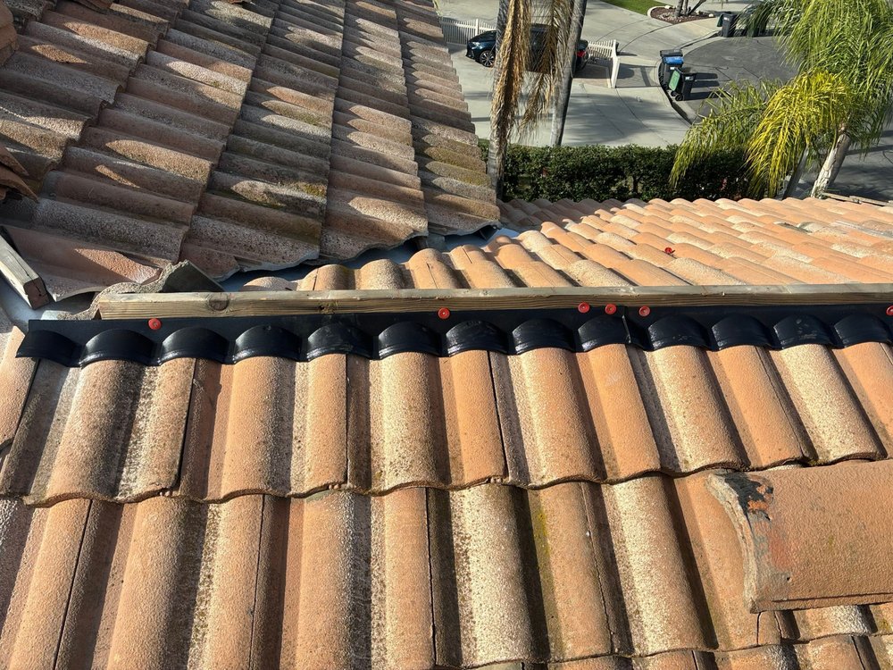 Slide of Zenith Roofing Services