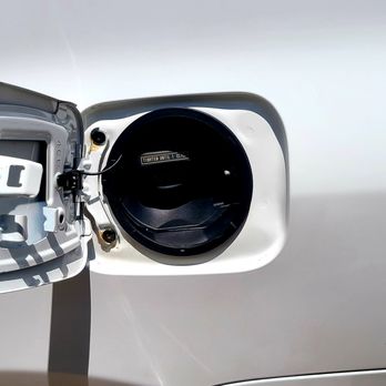 Killer Queen Detailing - After: brand new gas tank - Auto Detailing Near Me - Kapolei, Hawaii Killer Queen Detailing - After: brand new gas tank - Auto Detailing Near Me - Kapolei, Hawaii