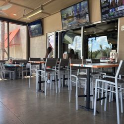 Original Hooters - Patio.