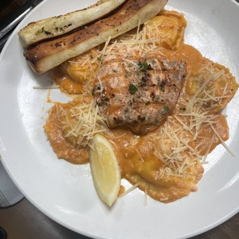 EATaliano Kitchen - Pizza Near Me - Atlanta, Georgia EATaliano Kitchen - Pizza Near Me - Atlanta, Georgia