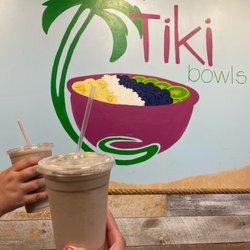 Tiki Bowls Totowa - 20 oz. Jacked Smoothie
