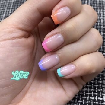Chloe Nail Spa - This is what I was going for type of "what I wanted vs what I got type of deal" very unhappy. - Nail Salons Near Me - Sherman Oaks, California Chloe Nail Spa - This is what I was going for type of "what I wanted vs what I got type of deal" very unhappy. - Nail Salons Near Me - Sherman Oaks, California