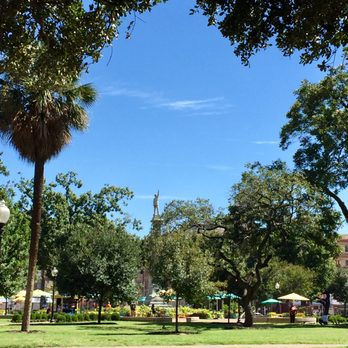 SA Food Tours - A stop on the tour...Travis Park - Food Tours Near Me - San Antonio, Texas