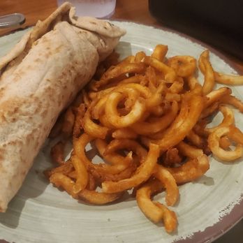 Aladdin Cafe - Chicken pita with curly fries - Mediterranean Near Me - San Diego, California Aladdin Cafe - Chicken pita with curly fries - Mediterranean Near Me - San Diego, California