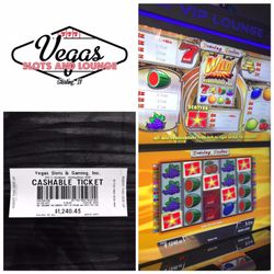 Vegas Slots & Lounge - Over 33 new games to play!