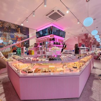 Aida - Desserts Near Me - Vienna, 9