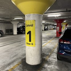 MILLENNIUM GARAGES - GRANT PARK NORTH GARAGE - 47 Reviews - 25 N