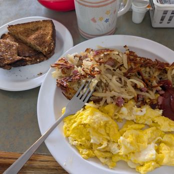Sam's Place - Corned hash, psych!!! - Breakfast & Brunch Near Me - Lake Havasu City, Arizona Sam's Place - Corned hash, psych!!! - Breakfast & Brunch Near Me - Lake Havasu City, Arizona