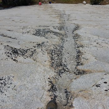 Pothole Dome - Midway up the side of the dome photo. - Hiking Near Me Pothole Dome - Midway up the side of the dome photo. - Hiking Near Me