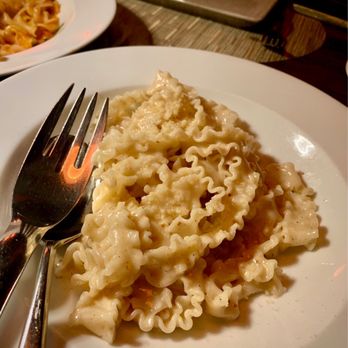 Il Nido - Malfadine psta cacio de pepi - Desserts Near Me - Marlboro, New Jersey
