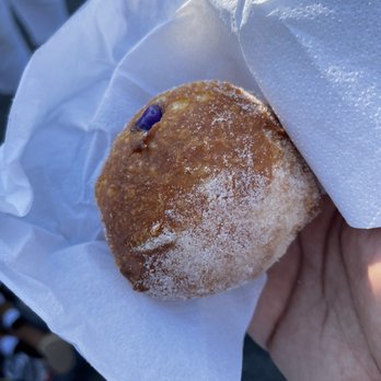 Leonard's Bakery - Ube filled malasada. - Bakeries Near Me - Honolulu, Hawaii Leonard's Bakery - Ube filled malasada. - Bakeries Near Me - Honolulu, Hawaii