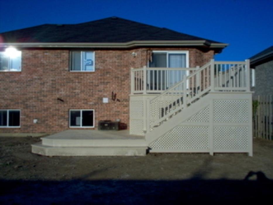 ESSEXKENT FENCE & DECK Updated October 2024 27 Photos 8 Line