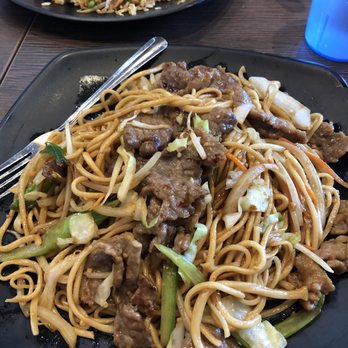 Kungfu Noodle - Beef Chow Mein with original noodles - Noodles Near Me - Henderson, Nevada