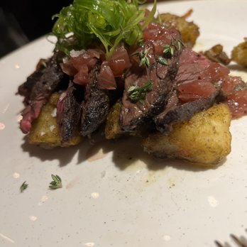 Viaggio Ristorante - Hanger Steak - perfectly cooked and very flavorful - Italian Near Me - Wayne, New Jersey