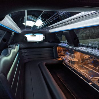 Spot Limo - Limos Near Me - Oakbrook Terrace, Illinois