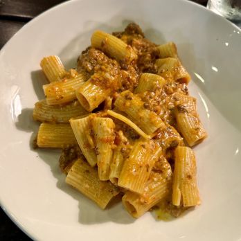 Reid's Fine Foods - Rigatoni Bolognese - Grocery Near Me - Charlotte, North Carolina Reid's Fine Foods - Rigatoni Bolognese - Grocery Near Me - Charlotte, North Carolina
