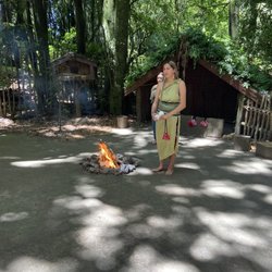 Tamaki Maori Village - Presentation on woman's life