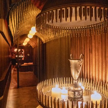 Trophy Room - Cocktail Bars Near Me - Phoenix, Arizona