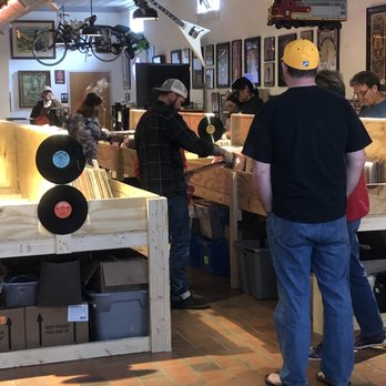 Paul’s Trading Post - Vinyl Records Near Me - Mobile, Alabama