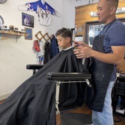 360 Degree Barber Shop - The best of the best!!!!! Perfection