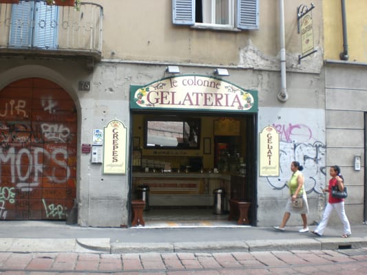 LE COLONNE GELATI & CREPES FAMOSE® by null