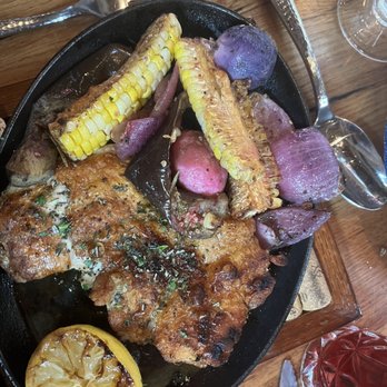 Sylvan Table - Chicken with fresh vegetables as sides - New American Near Me - Sylvan Lake, Michigan Sylvan Table - Chicken with fresh vegetables as sides - New American Near Me - Sylvan Lake, Michigan