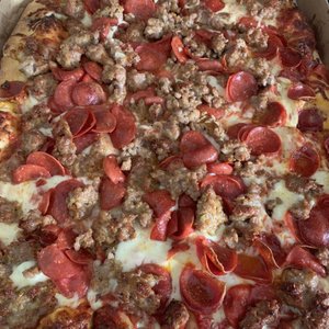 PETRILLI’S PIZZA - 291 Photos & 681 Reviews - 110 S Mountain Ave ...