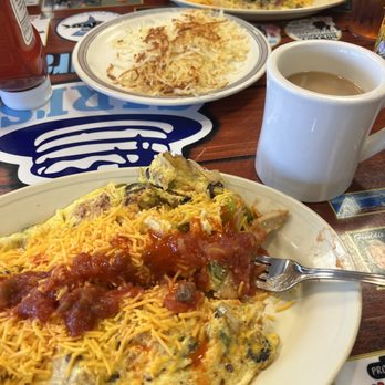 Cari's - Fajita omelet - Breakfast & Brunch Near Me - Granbury, Texas
